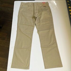 Brand new Levi's 514 Straight, men's size 34 x 32 w/ tags